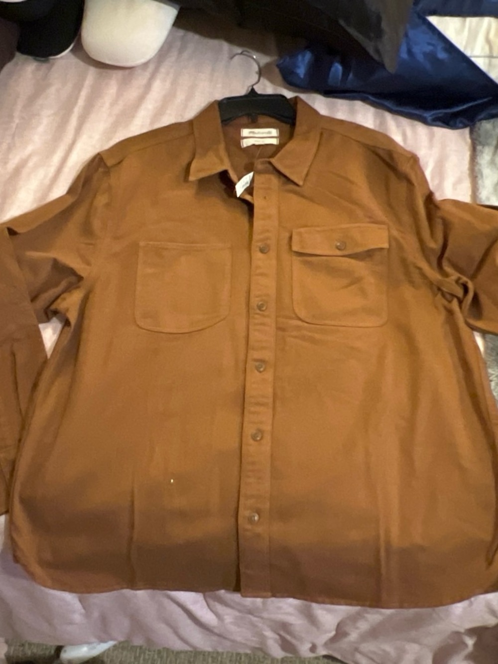 Madewell Men's Chest-Pocket Button-Down Shirt in Rust Brown